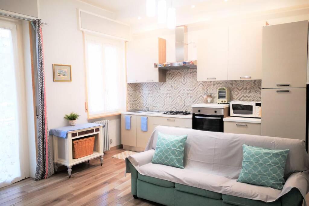 Delizioso Appartamento Cosy Ristrutturato بارما المظهر الخارجي الصورة